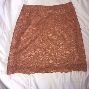 SALE: Lace Fitted Skirt